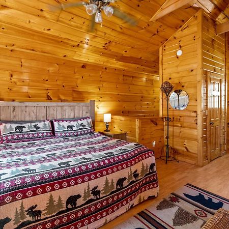 Permanent Vacation-Private Honeymoon Cabin With Hot Tub Sevierville Extérieur photo